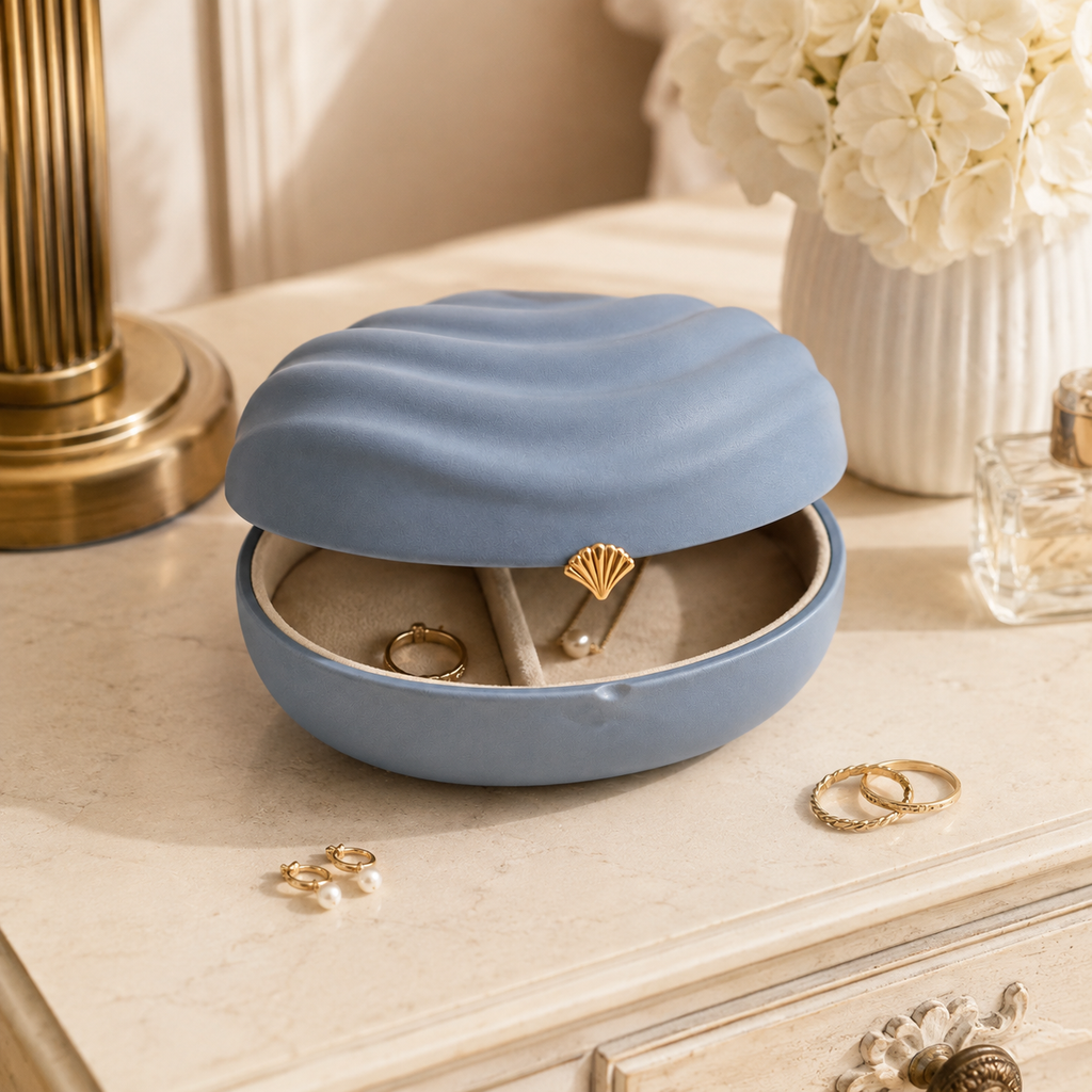 HasnFxz™ Ripple Shell Keepsake Box
